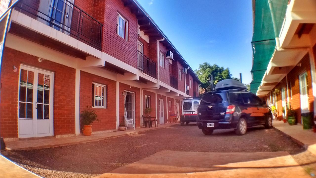 Tupã Jireh Vila Puerto Iguazú Exterior foto